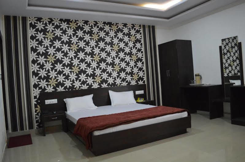 Hotel Pearl Palace Udaipur Kültér fotó